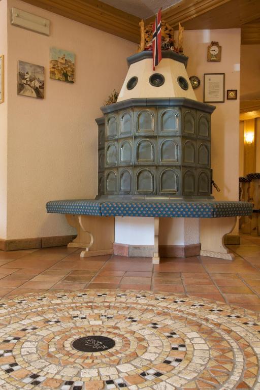 Albergo Bellaria Carano  Bagian luar foto