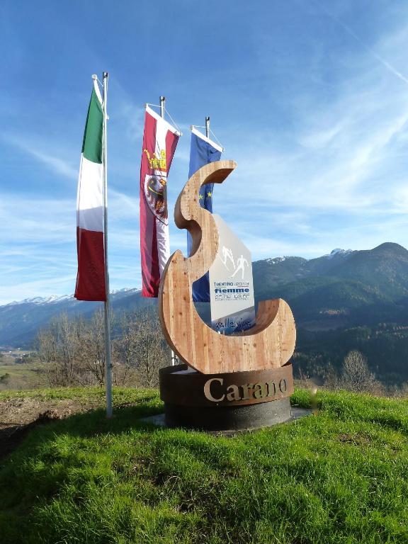 Albergo Bellaria Carano  Bagian luar foto